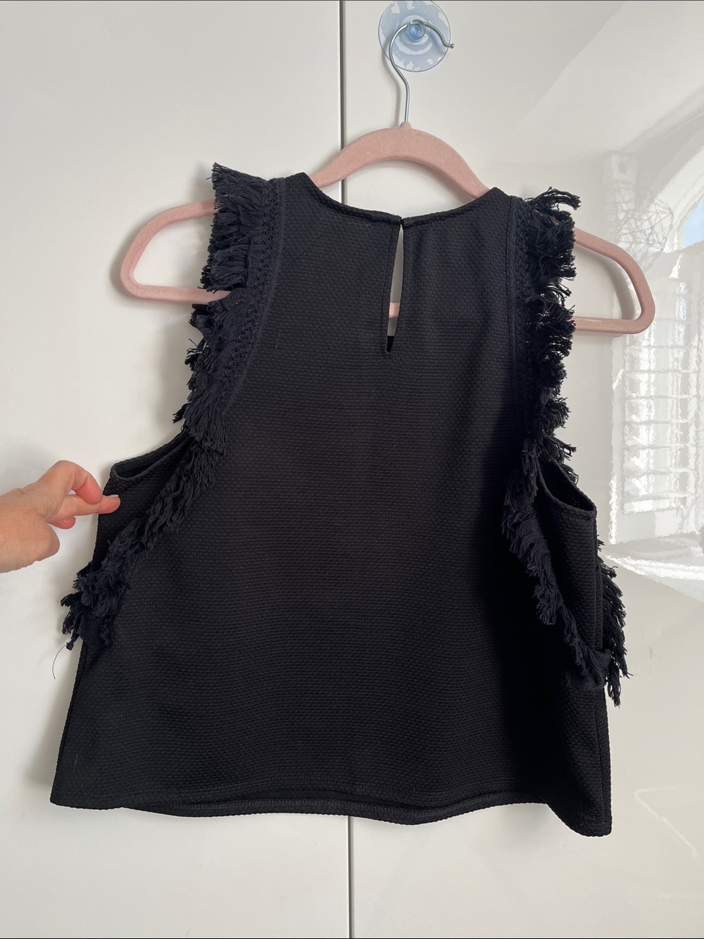 RACHEL ROY NWOT Black Textured Fringe-Trim Sleeveless Top, Size M - Picture 5 of 9